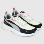 PUMA  Zod Runner V3 IDP Sneakers For Men (Green)